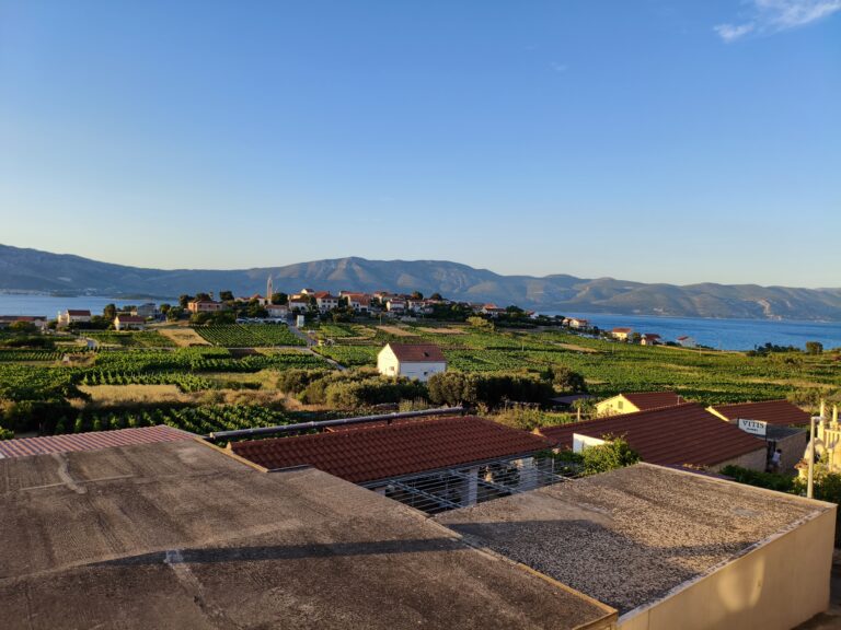 lumbarda-view